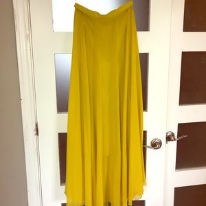 Yellow maxi skirt